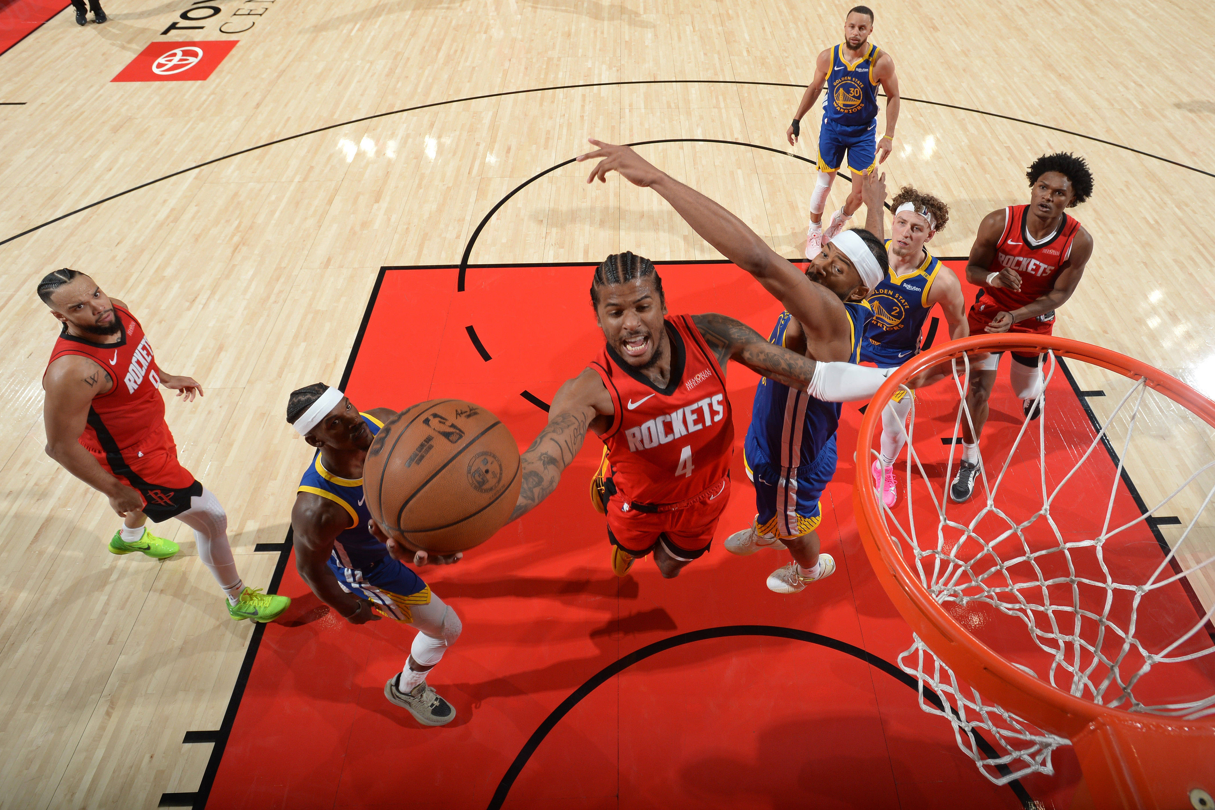 九游APP官网-赛地聚焦：CBA常规赛转会期热度飙升；萨克拉门托国王主帅复盘；震撼外界；心理建设被强调的简单介绍