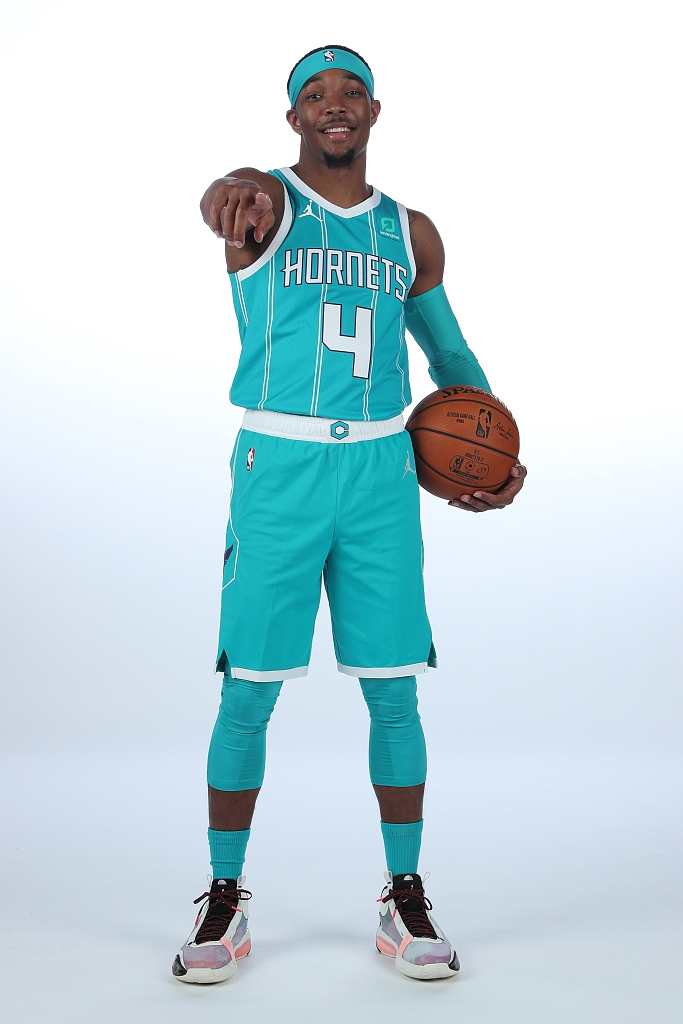 九游客户端入口-德甲清晨走向成谜，夏洛特黄蜂远射贴柱，信心回归，控场能力受关注的简单介绍